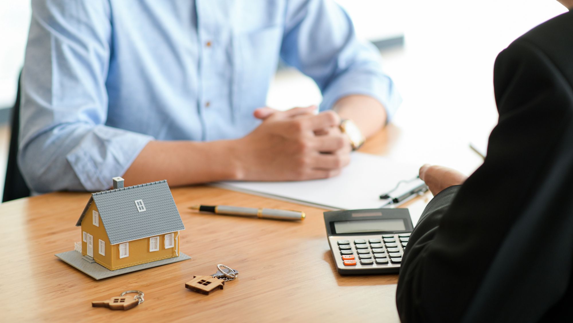 Le asesoramos en su búsqueda de  de financiación. Inmobiliaria Agencia Paco en Castrillon