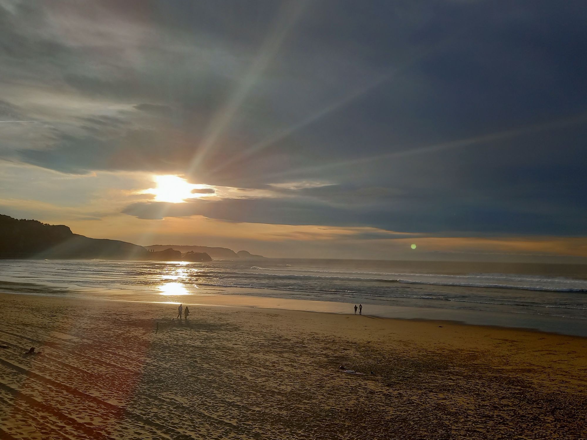 . Agencia Paco en Castrillon