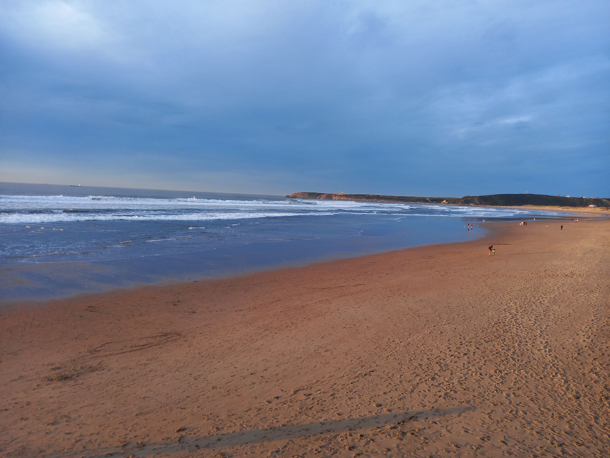 . Agencia Paco en Castrillon